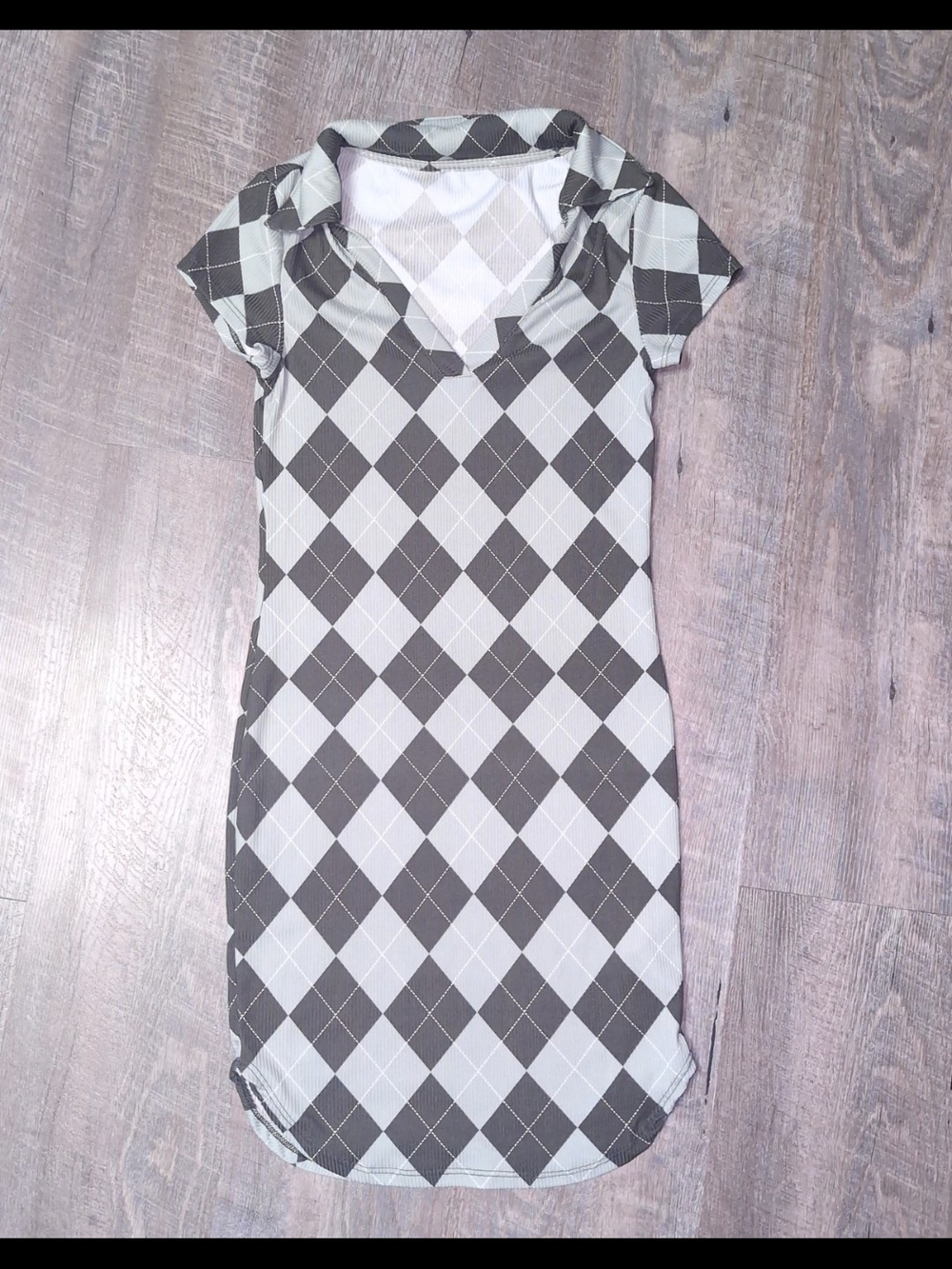 Like New- womens XS fitted light and dark olive checkered dress-